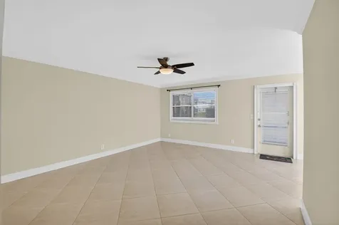 109 Monaco C Delray Beach FL 33446