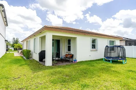 12516 NW Toblin Lane Port Saint Lucie FL 34987