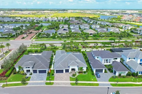 9372 Coral Isles Circle Palm Beach Gardens FL 33412