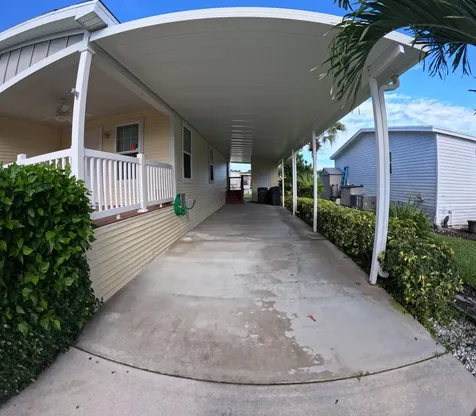 6119 N Ficus Lane Lantana FL 33462