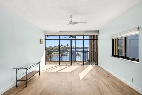 11370 Twelve Oaks Way North Palm Beach FL 33408