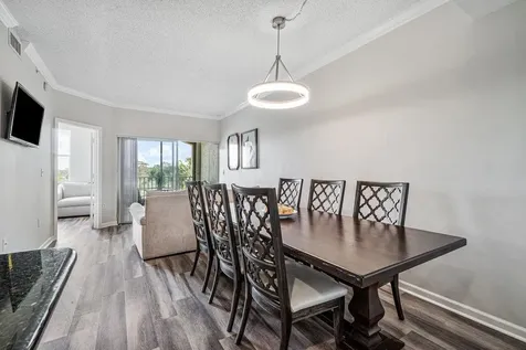 2040 Greenview Shores Boulevard Wellington FL 33414