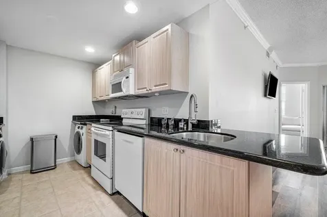 2040 Greenview Shores Boulevard Wellington FL 33414