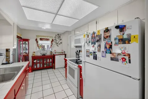 3051 Nw 1st Drive Pompano Beach FL 33064