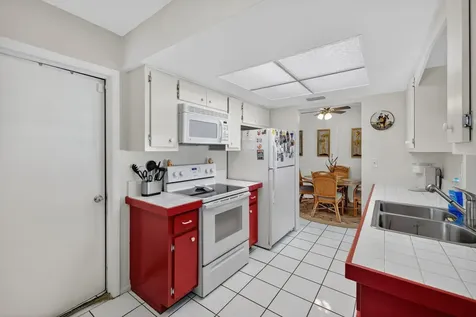 3051 Nw 1st Drive Pompano Beach FL 33064