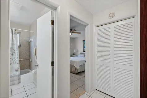 3051 Nw 1st Drive Pompano Beach FL 33064