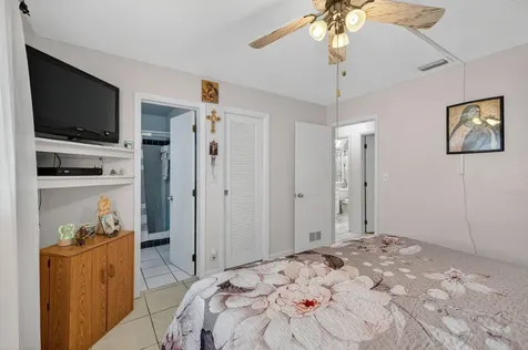 3051 Nw 1st Drive Pompano Beach FL 33064