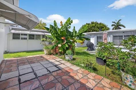 3051 Nw 1st Drive Pompano Beach FL 33064