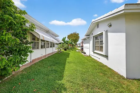 3051 Nw 1st Drive Pompano Beach FL 33064