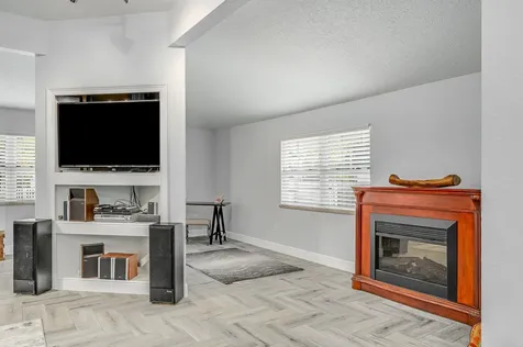 2100 Vernon Place Melbourne FL 32901