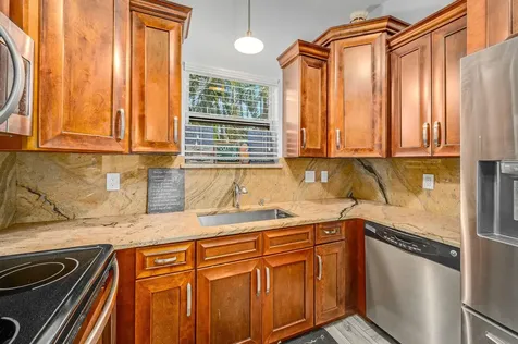 2100 Vernon Place Melbourne FL 32901