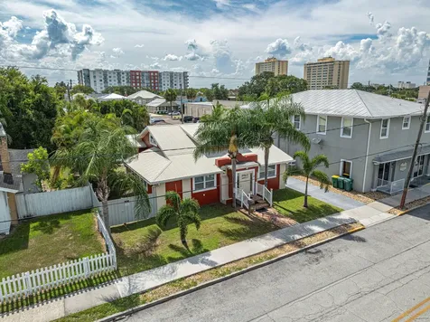 2100 Vernon Place Melbourne FL 32901