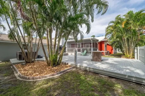 2100 Vernon Place Melbourne FL 32901