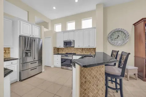 8821 Champions Way Port Saint Lucie FL 34986