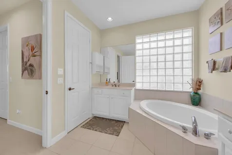 8821 Champions Way Port Saint Lucie FL 34986