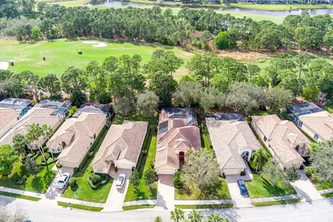 8821 Champions Way Port Saint Lucie FL 34986