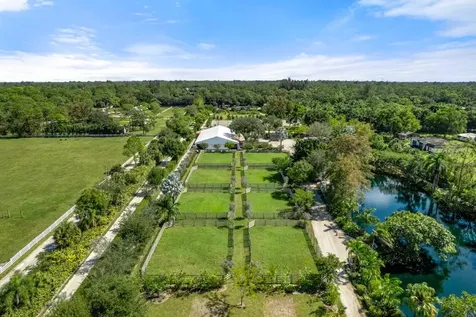 1754 B Road Loxahatchee Groves FL 33470