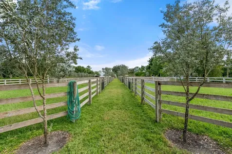 1754 B Road Loxahatchee Groves FL 33470