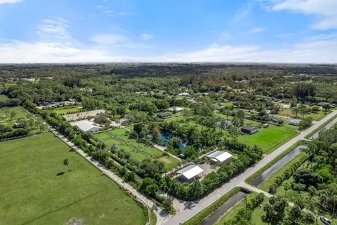 1754 B Road Loxahatchee Groves FL 33470