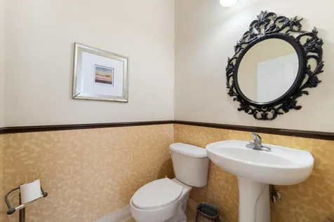 8022 Nw 114th Place Doral FL 33178