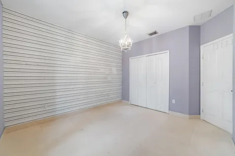 8022 Nw 114th Place Doral FL 33178
