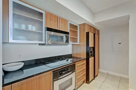 1551 N Flagler Drive West Palm Beach FL 33401