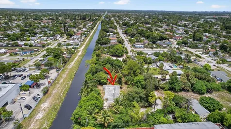129 Fleming Avenue Greenacres FL 33463