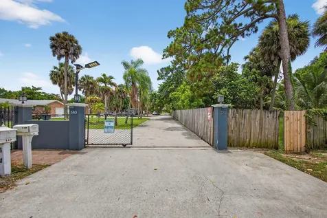 129 Fleming Avenue Greenacres FL 33463