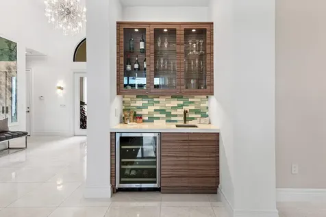 9297 Tropez Lane Delray Beach FL 33446