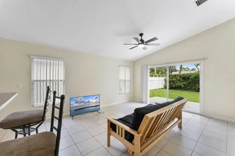 225 Preserve Court Royal Palm Beach FL 33411