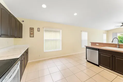 225 Preserve Court Royal Palm Beach FL 33411