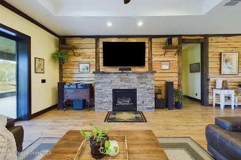 7330 Crabgrass Road St. Cloud FL 34773