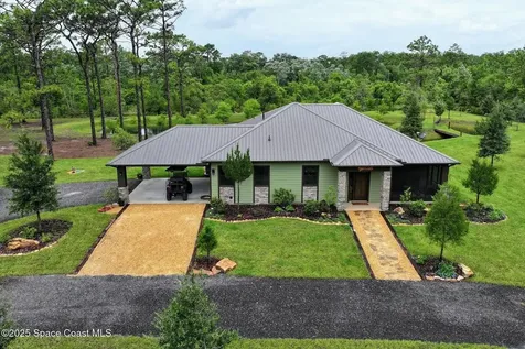 7330 Crabgrass Road St. Cloud FL 34773