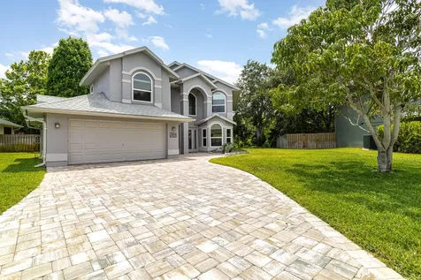 3844 Saint Armens Circle Melbourne FL 32934