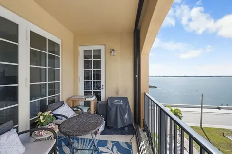 20 Orange Avenue Fort Pierce FL 34950