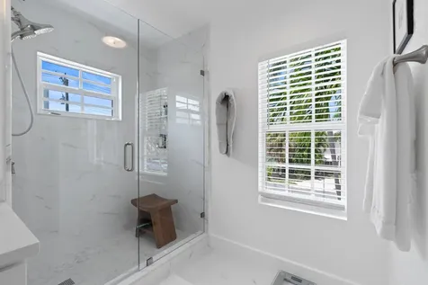 528 32nd Street West Palm Beach FL 33407