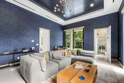 499 Ne 4th Street Boca Raton FL 33432