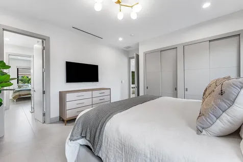 499 Ne 4th Street Boca Raton FL 33432