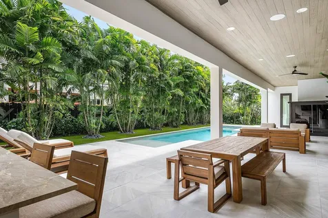 499 Ne 4th Street Boca Raton FL 33432
