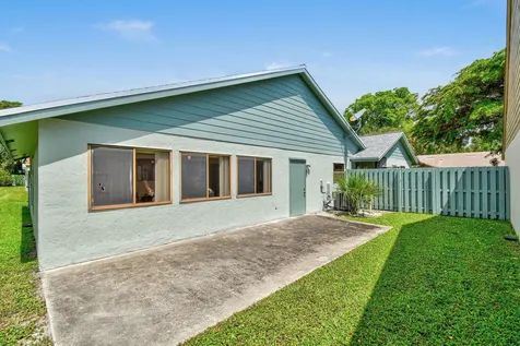 3180 Nw 6th Street Delray Beach FL 33445