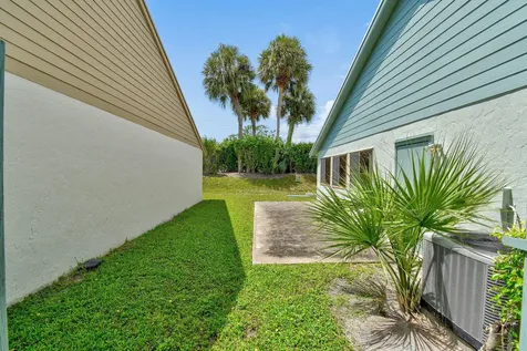 3180 Nw 6th Street Delray Beach FL 33445