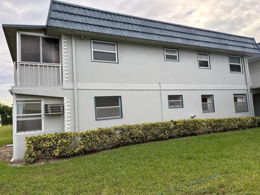 345 Brittany H Delray Beach FL 33446