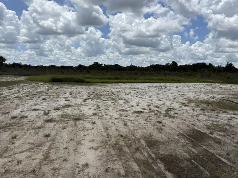 19374 NW 302 Okeechobee FL 34972
