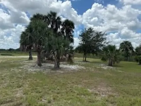 19374 NW 302 Okeechobee FL 34972