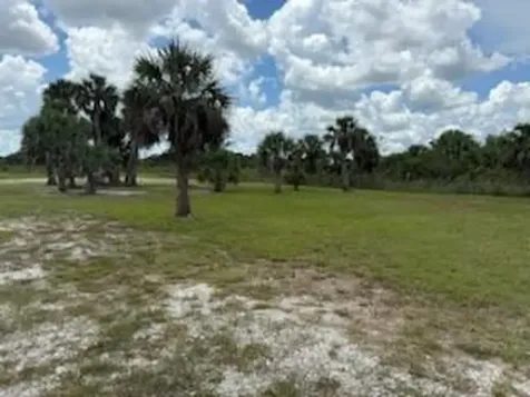 19374 NW 302 Okeechobee FL 34972