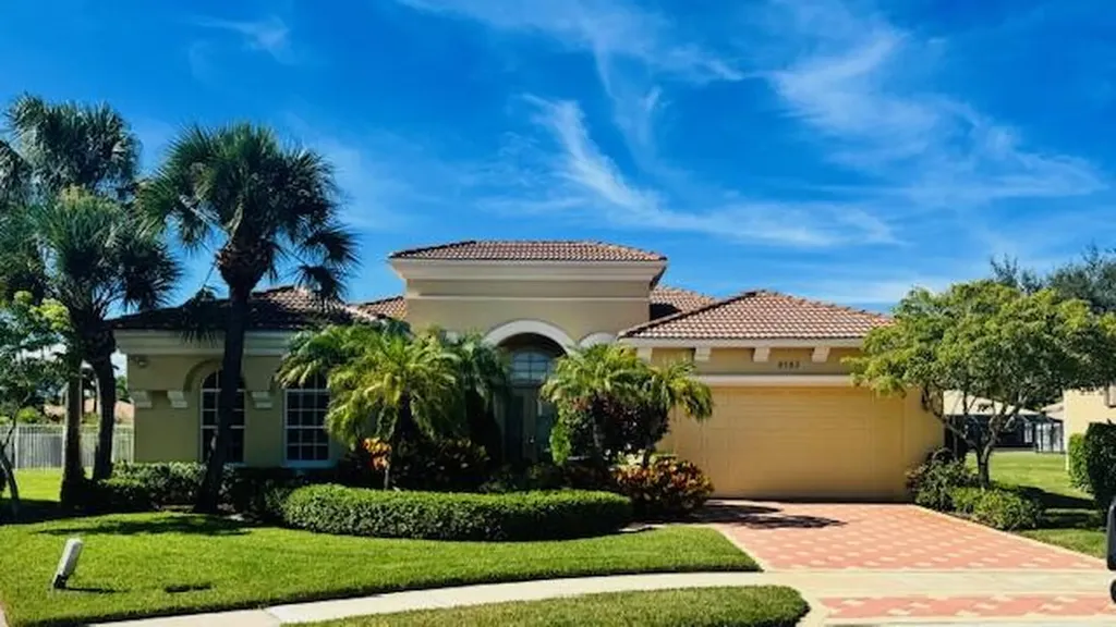 9783 Via Grandezza Wellington FL 33411