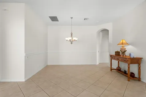 241 Nw Toscane Trail Port Saint Lucie FL 34986