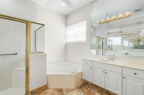241 Nw Toscane Trail Port Saint Lucie FL 34986