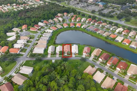 241 Nw Toscane Trail Port Saint Lucie FL 34986