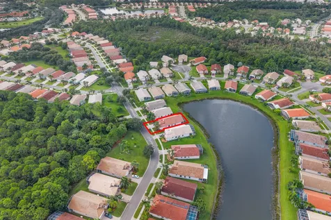 241 Nw Toscane Trail Port Saint Lucie FL 34986